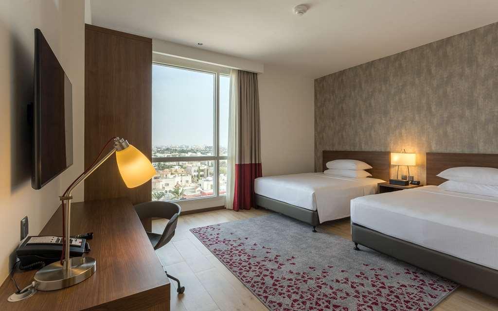 Comfort Hotel Jeddah King Road Room photo