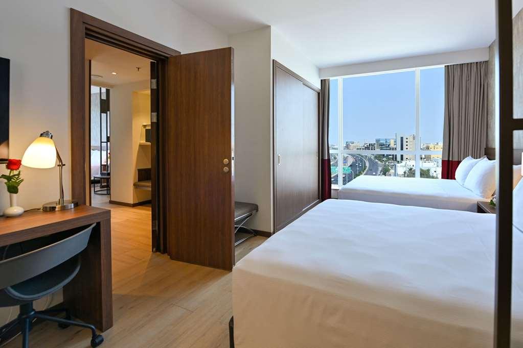Comfort Hotel Jeddah King Road Room photo